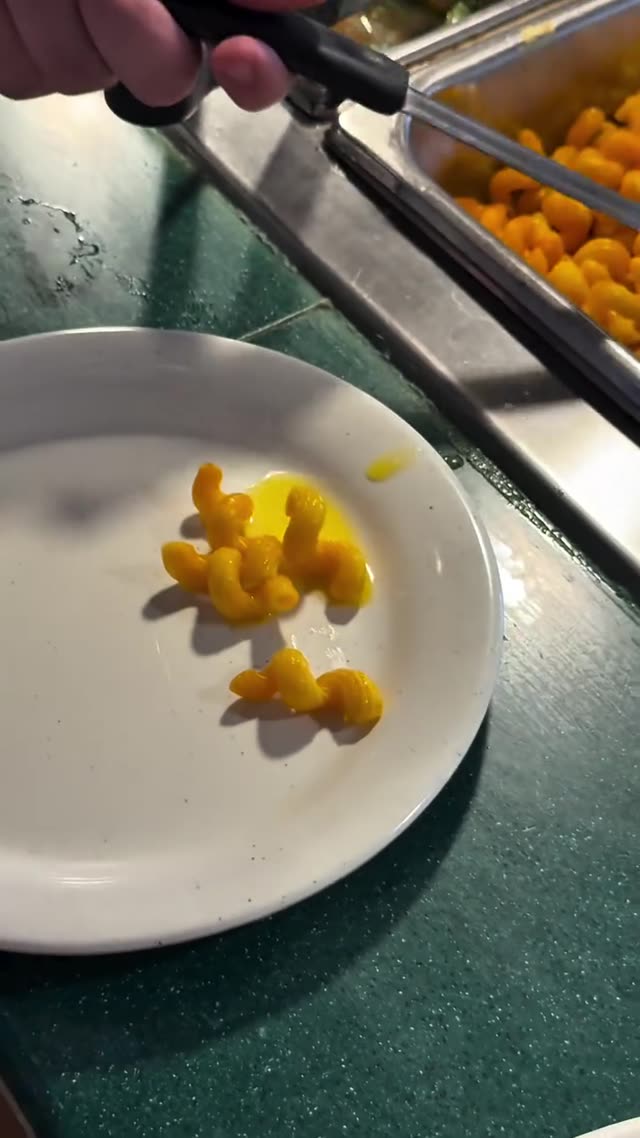 still from Super China Buffet